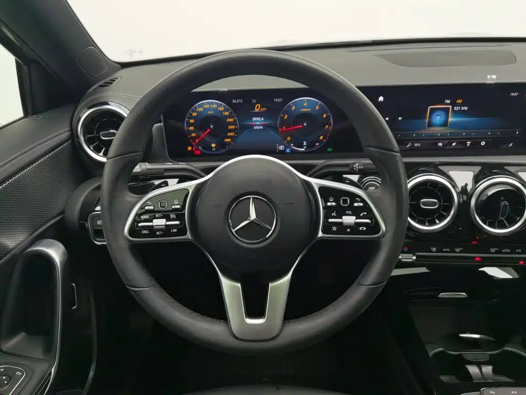 Photo 11 - Mercedes-Benz A-Class