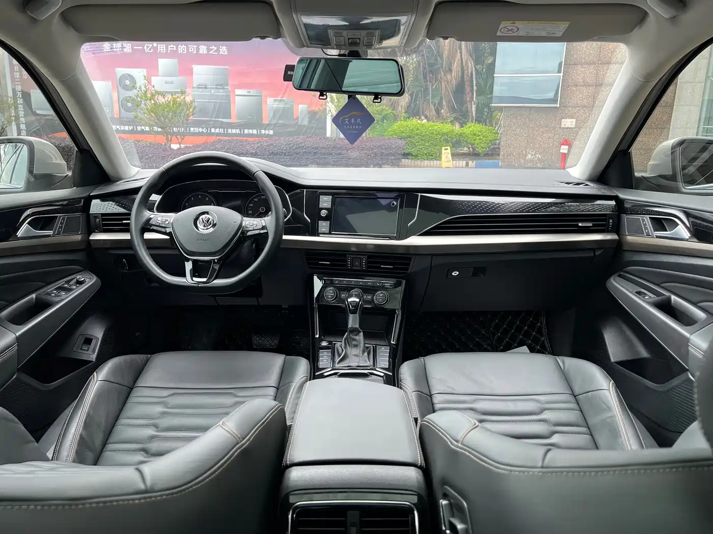 Volkswagen Passat 2019 330TSI Elite Version China VI фото 12