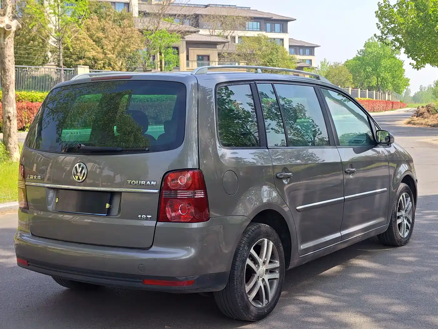 Volkswagen Touran 2008 Model 1.8T Premium Smart Edition Automatic 5-Seater фото 8
