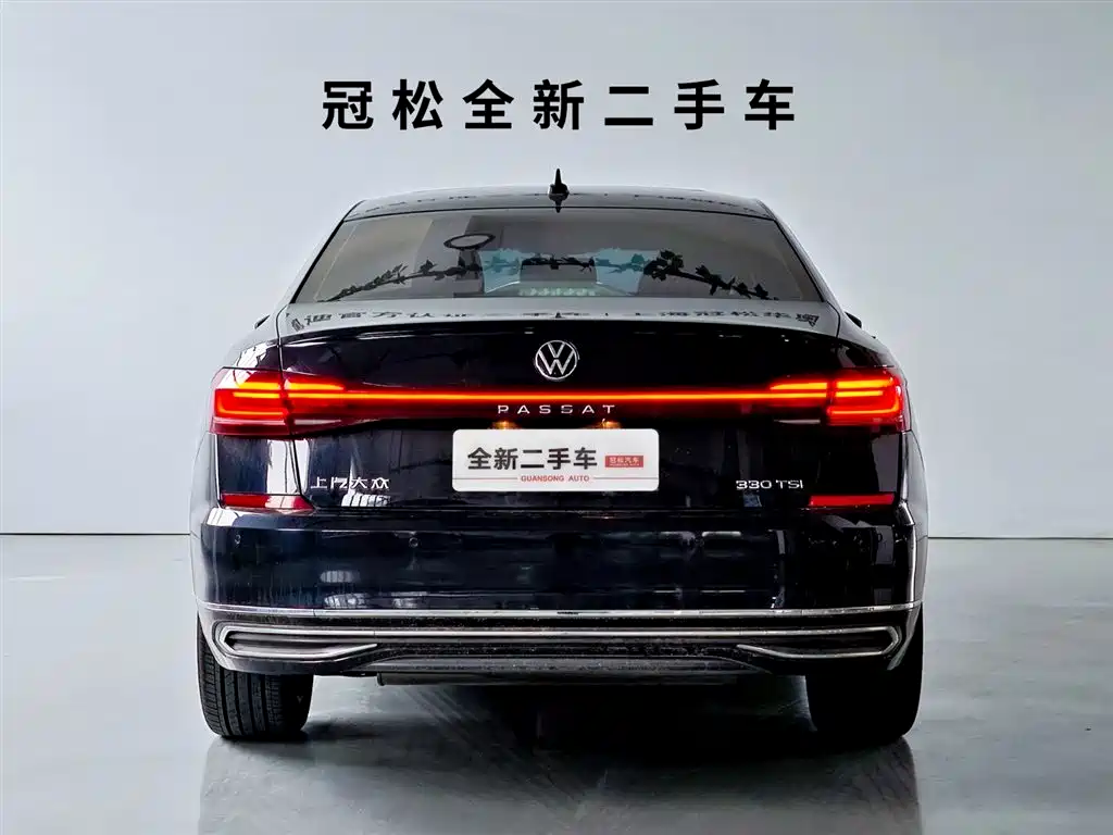 Volkswagen Passat 2022 330TSI Starlight Elite Edition фото 5