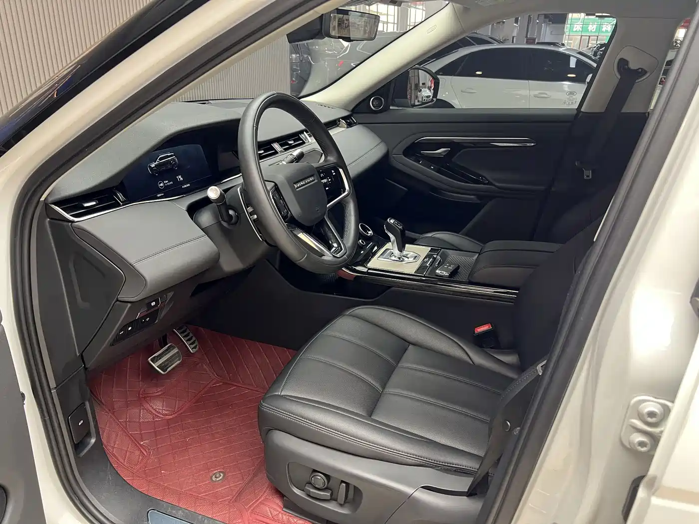Land Rover Range Rover Evoque New Energy 2022 2021 Range Rover Evoque L P300e Luxury
