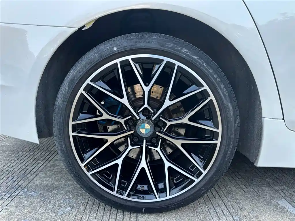 BMW 5 Series 2012 523Li Luxury фото 30