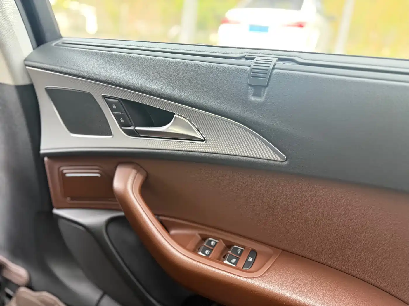 Audi A6L 2018 30th Anniversary 35 TFSI Fashion фото 9