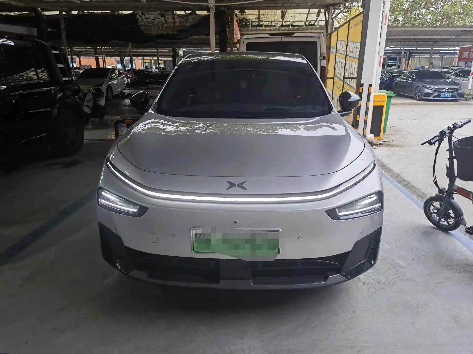 Фото 2 - XPeng G7