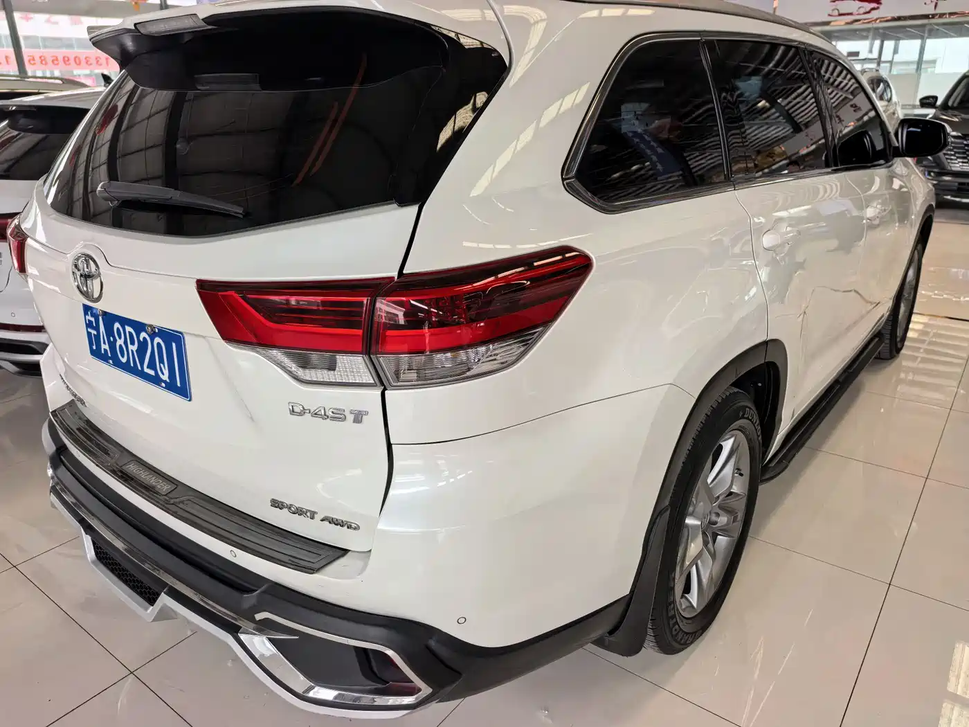 Toyota Highlander 2018 2.0T 4WD Luxury 7-seater (China V) фото 3