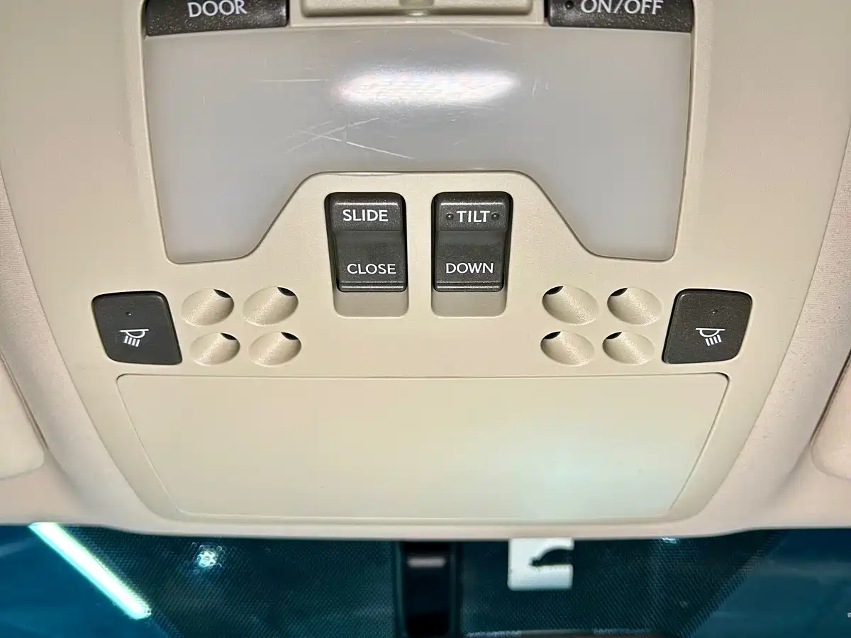 Lexus IS 2011 250 Sport фото 29
