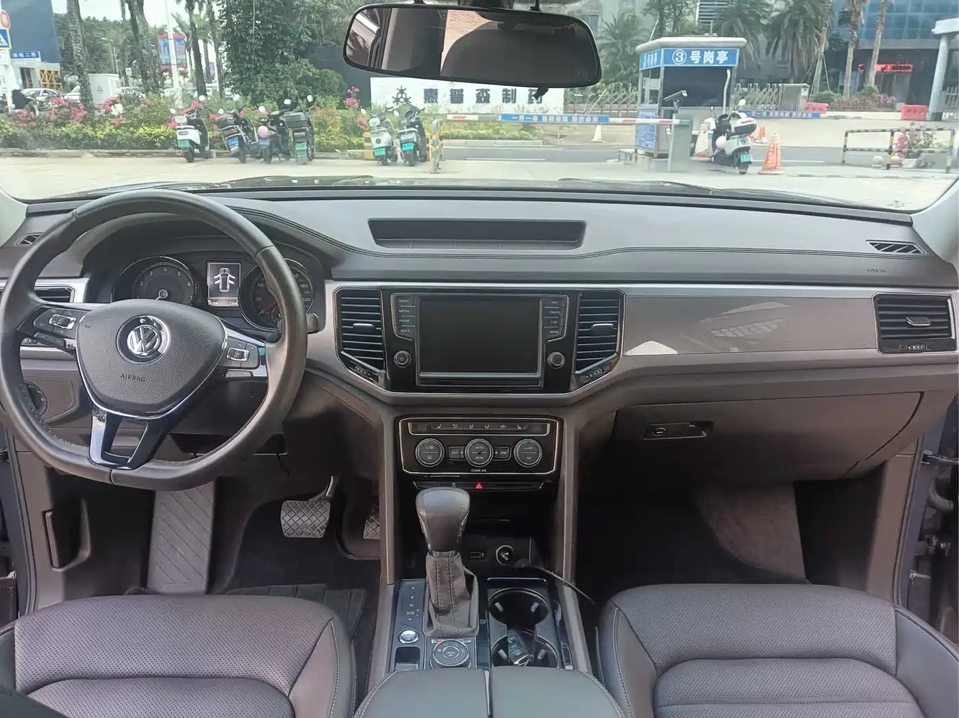 Volkswagen Teramont 2017 380TSI 4WD Luxury Edition фото 6