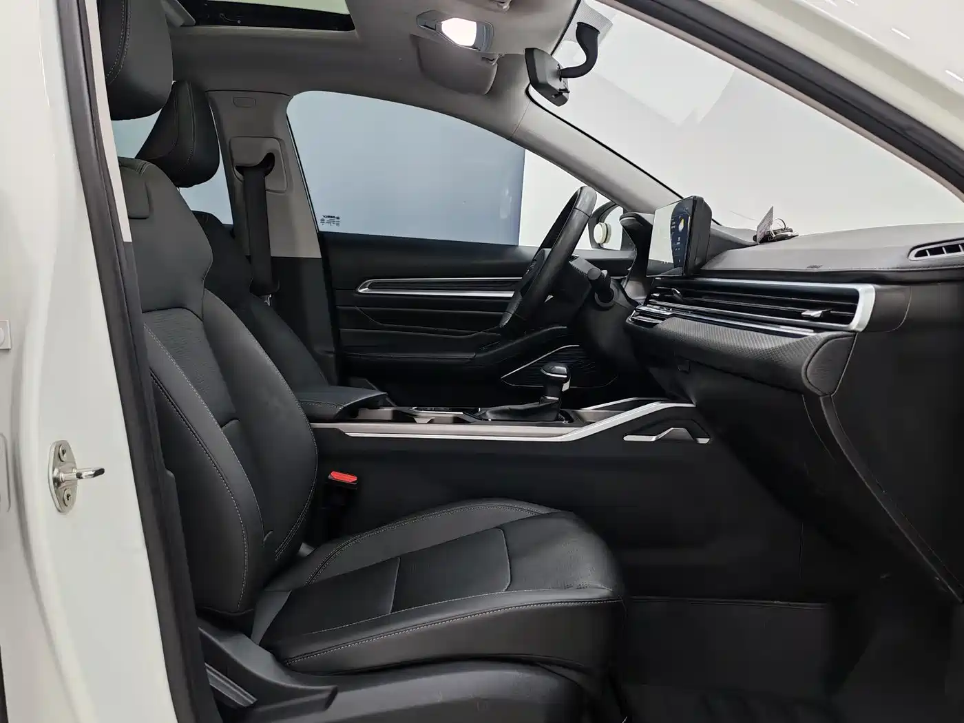 GEELY AUTOMOBILE EMGRAND