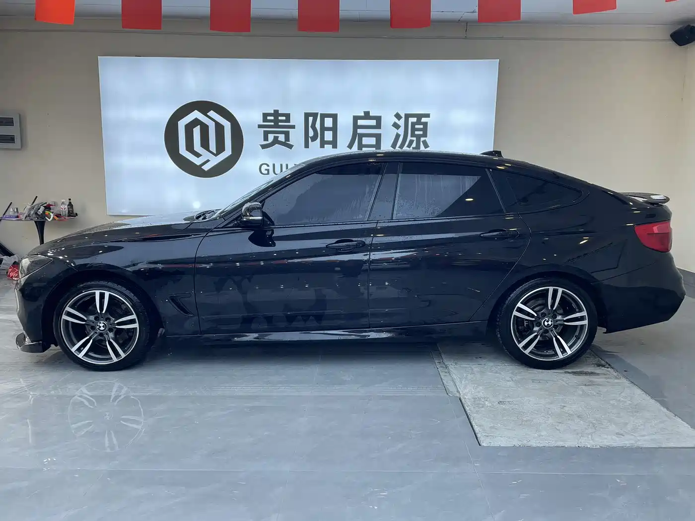 BMW 3 Series GT 2017 330i xDrive M Sport фото 5