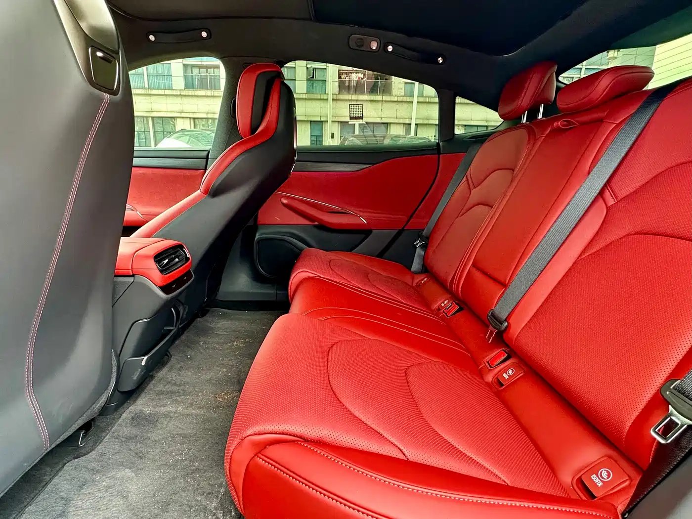 XIAOMI CAR XIAOMI SU7