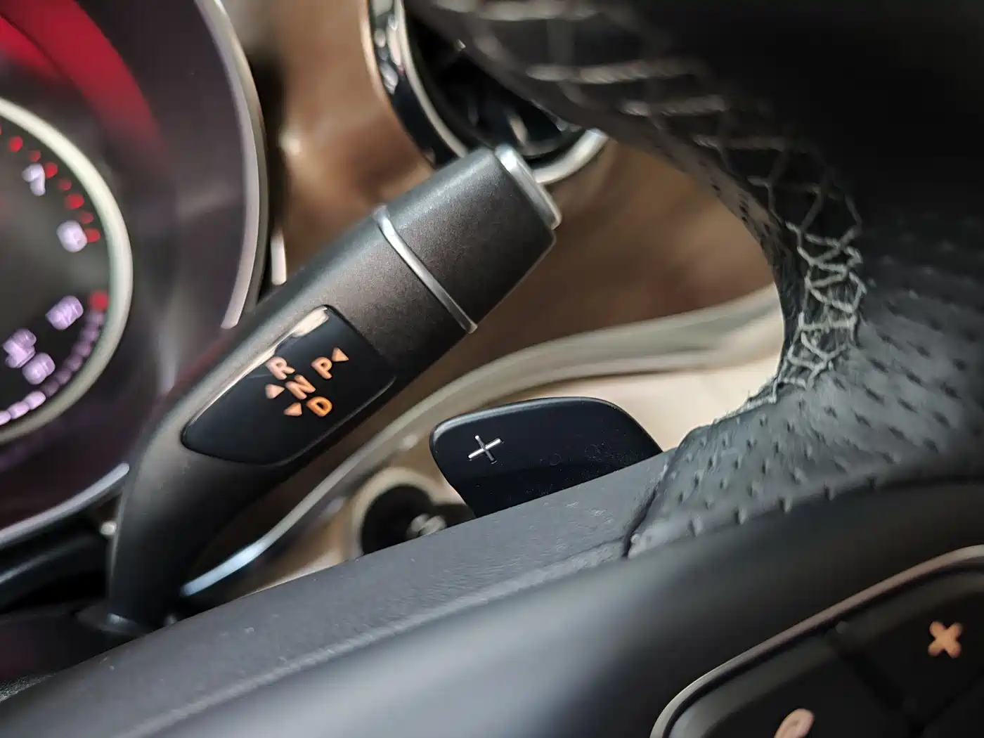 MERCEDES-BENZ V CLASS