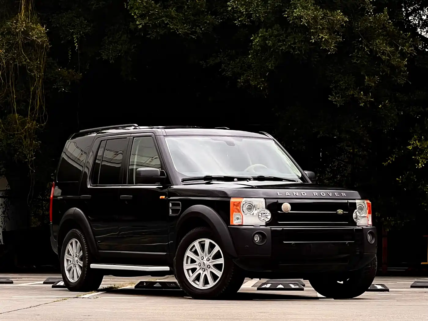 Land Rover Discovery 2005 Model 4.0 SC V6 HSE фото 3