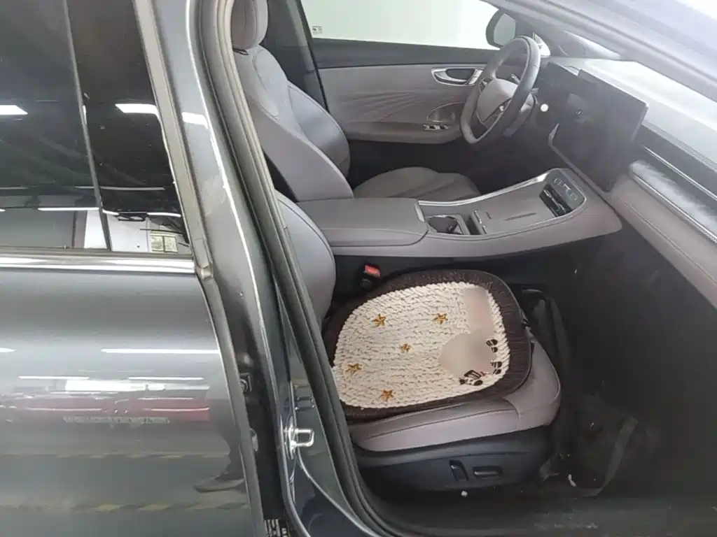 Roewe M7 DMH 2026 2025 Base