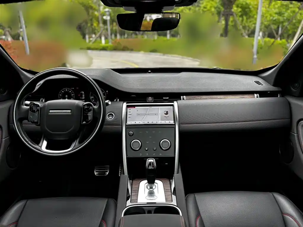 Land Rover Discovery Sport 2020 249PS R-Dynamic Performance фото 8