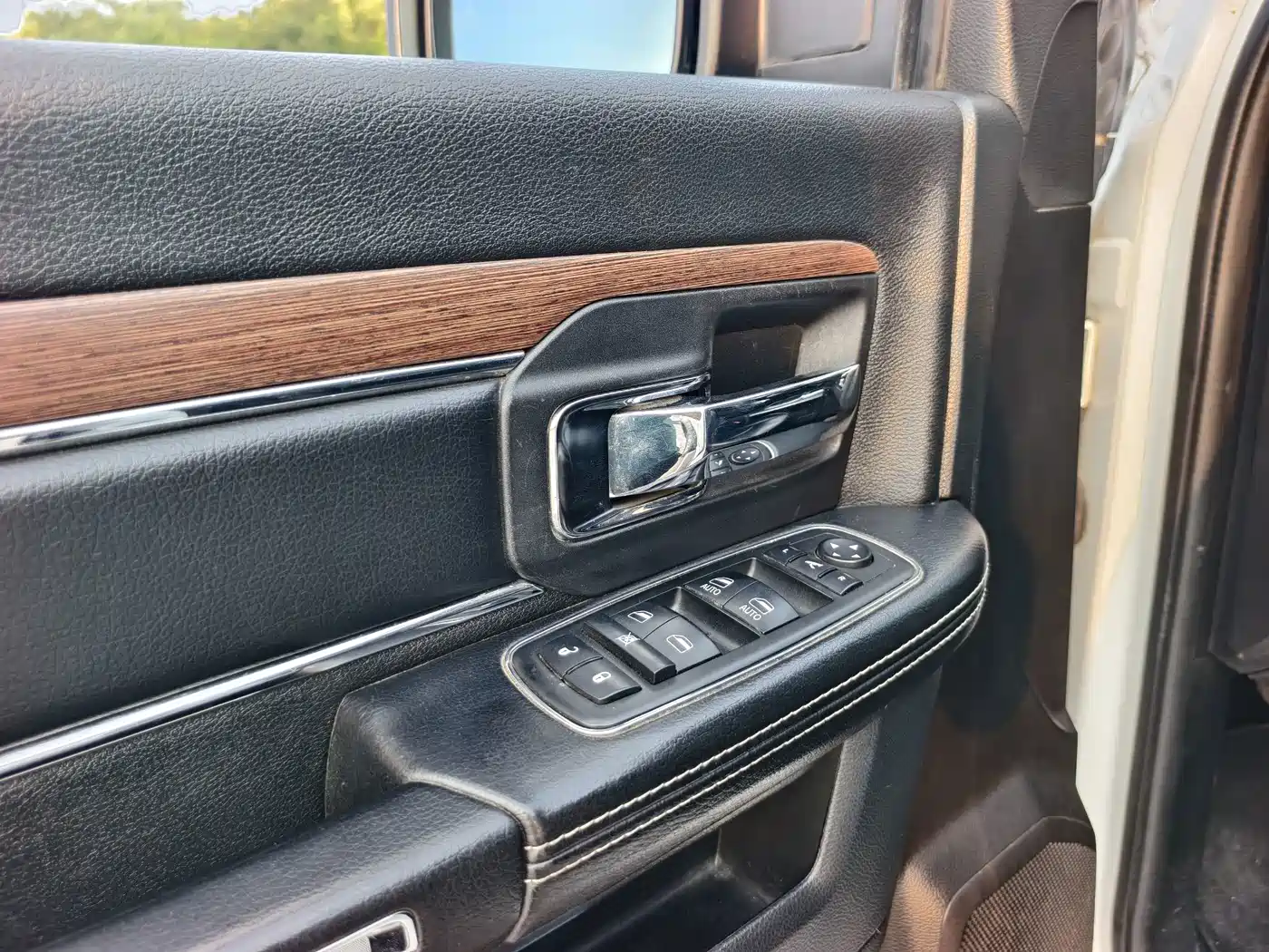 RAM Trucks 2016