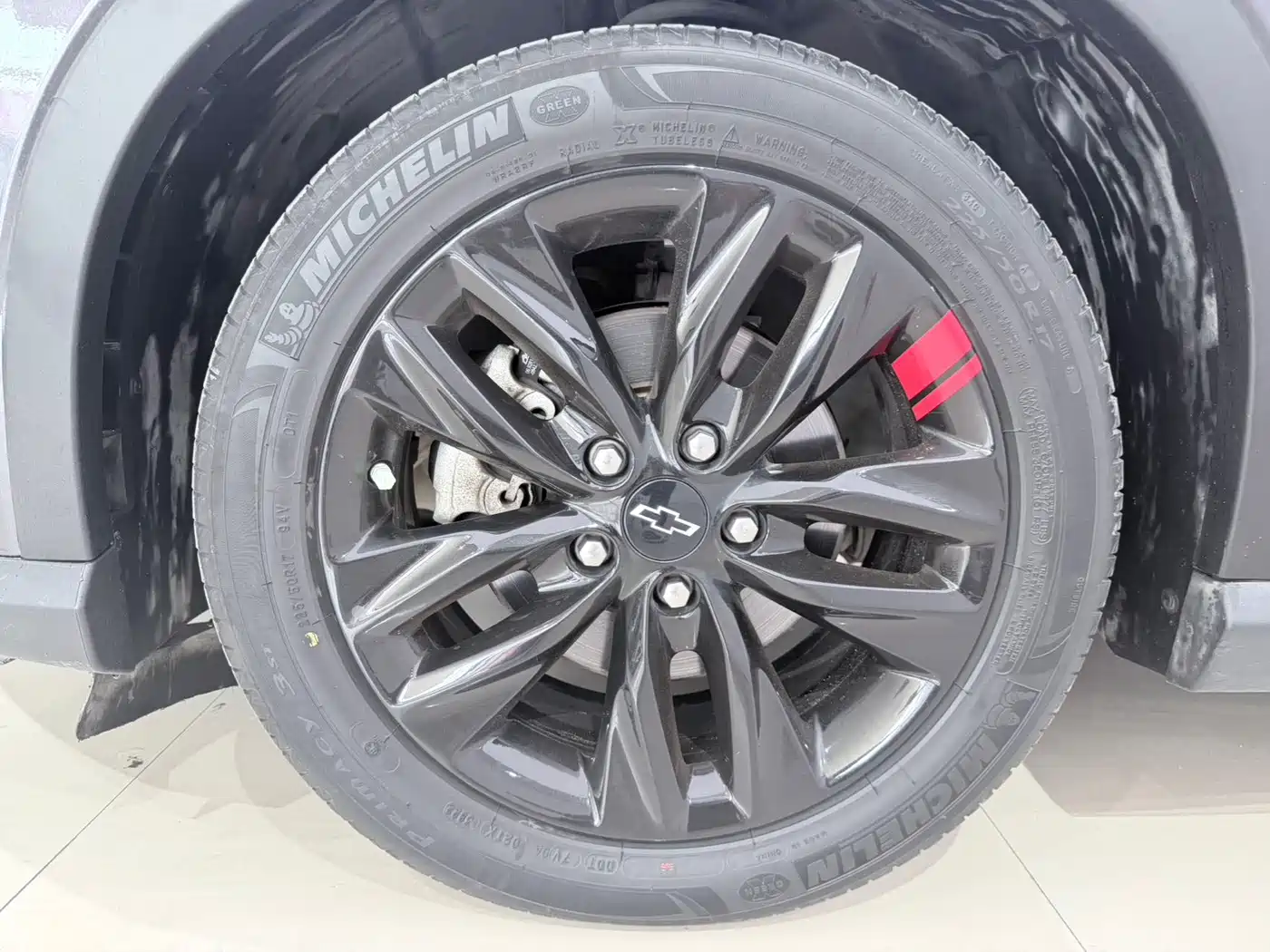 Chevrolet Volando 2023 2020 Mild Hybrid Redline 530T Automatic Premium Edition (5+2 seater)