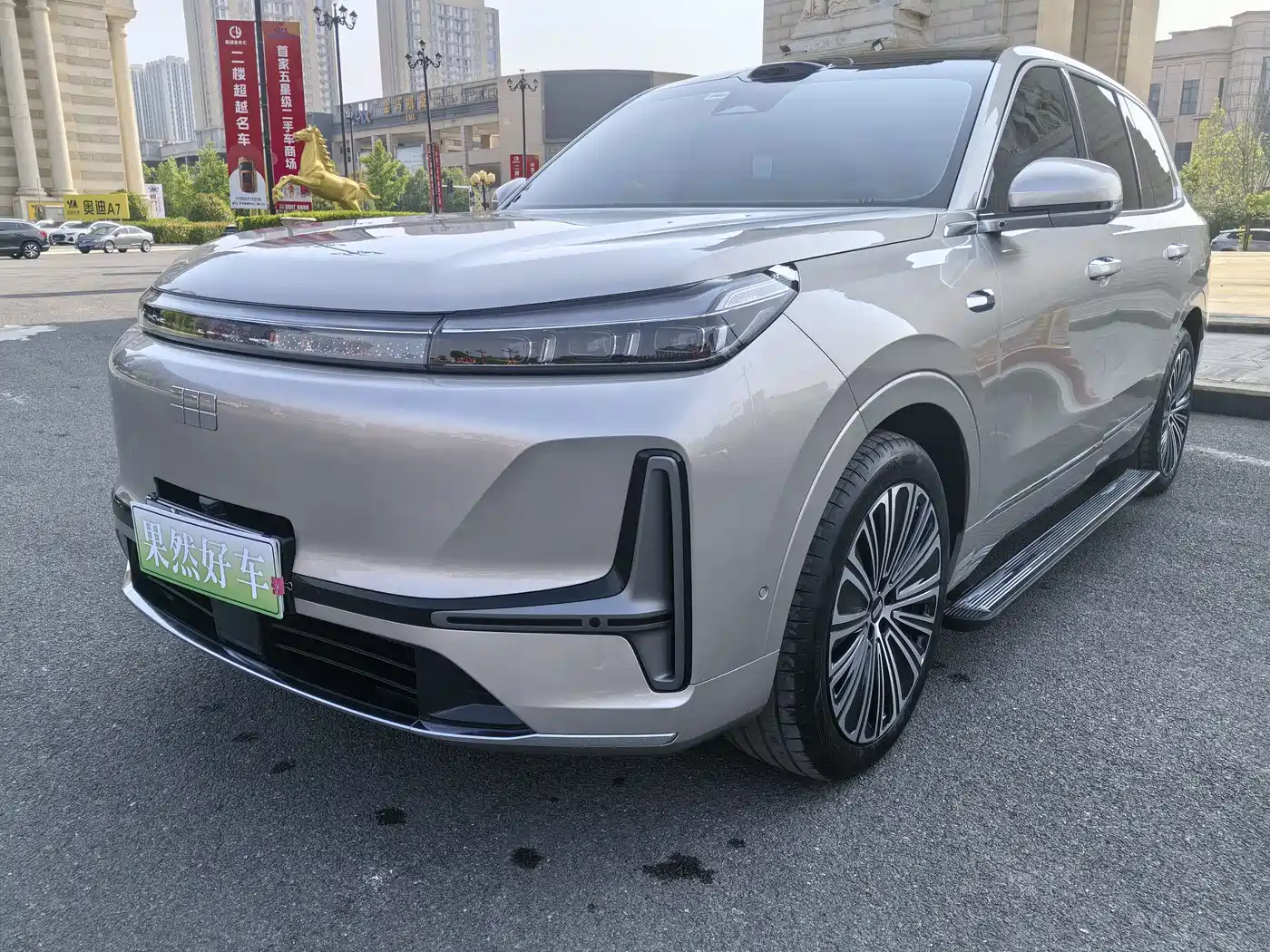 Geely Galaxy Galaxy M9 2025 Base Model