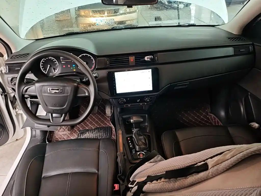 Qoros 3 2019 2018 Sedan 1.6L Auto Leading