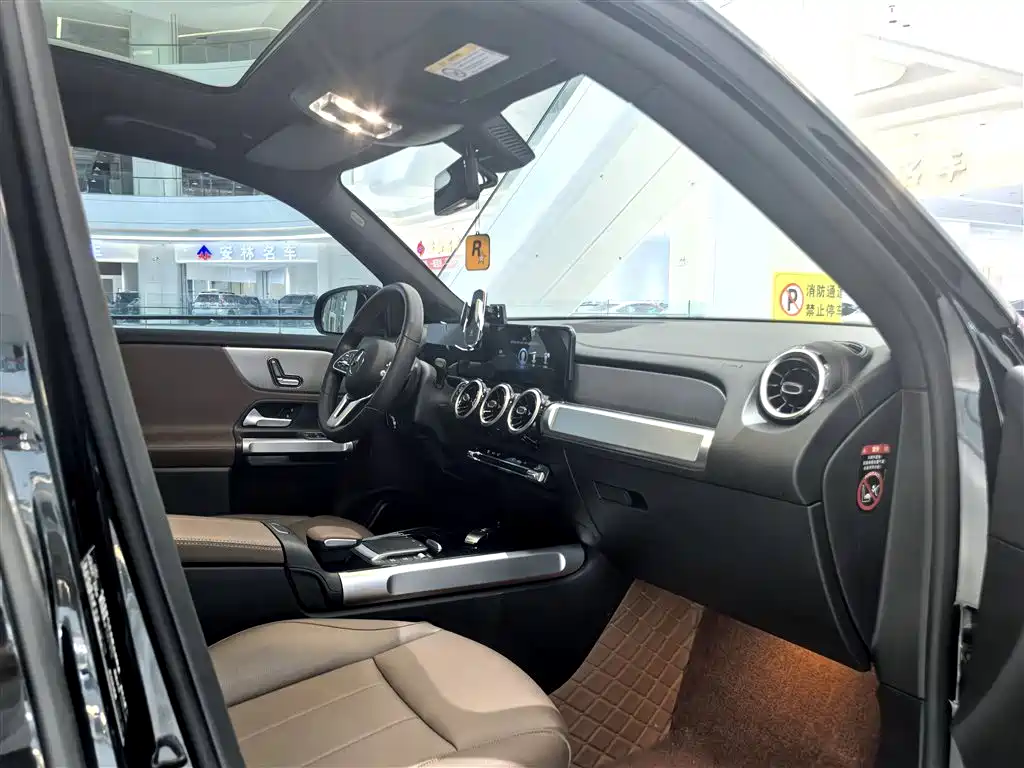 Mercedes-Benz GLB 2023 GLB 200 Dynamic фото 11