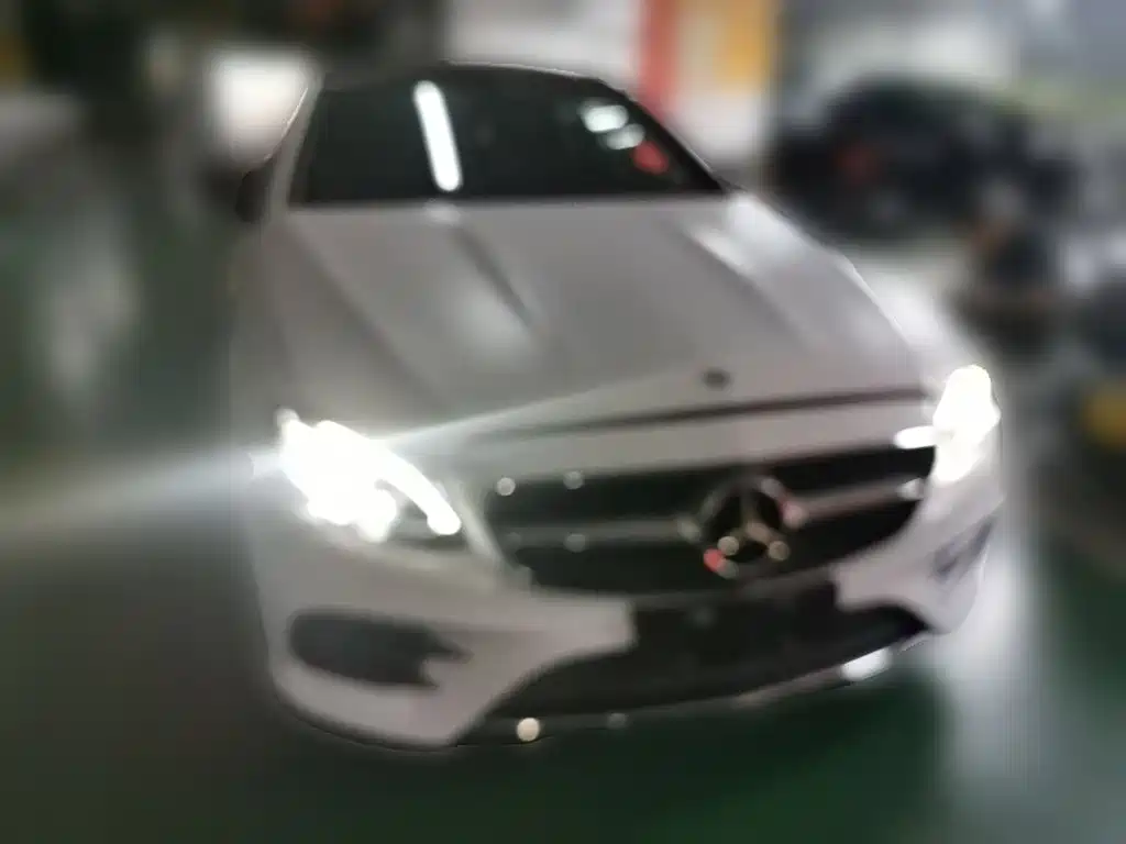 Фото 6 - Mercedes-Benz E-Class (Import)