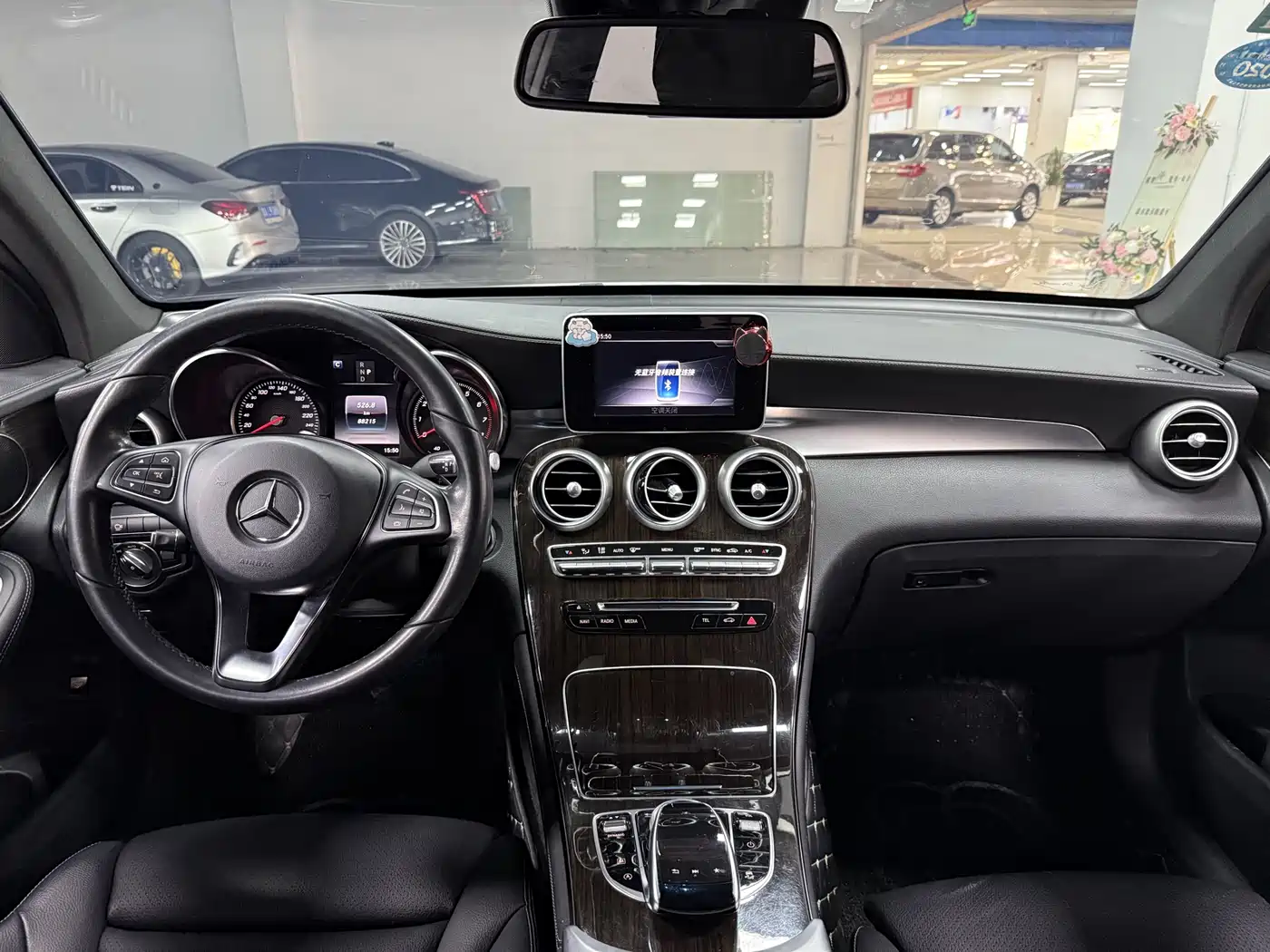 Mercedes-Benz GLC 2019 Facelift GLC 260 L 4MATIC Luxury фото 8