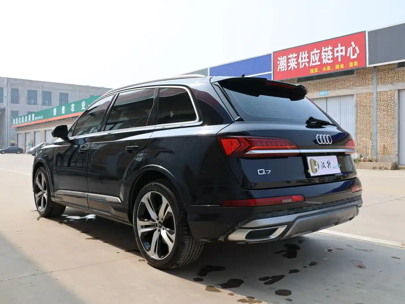 AUDI Q7
