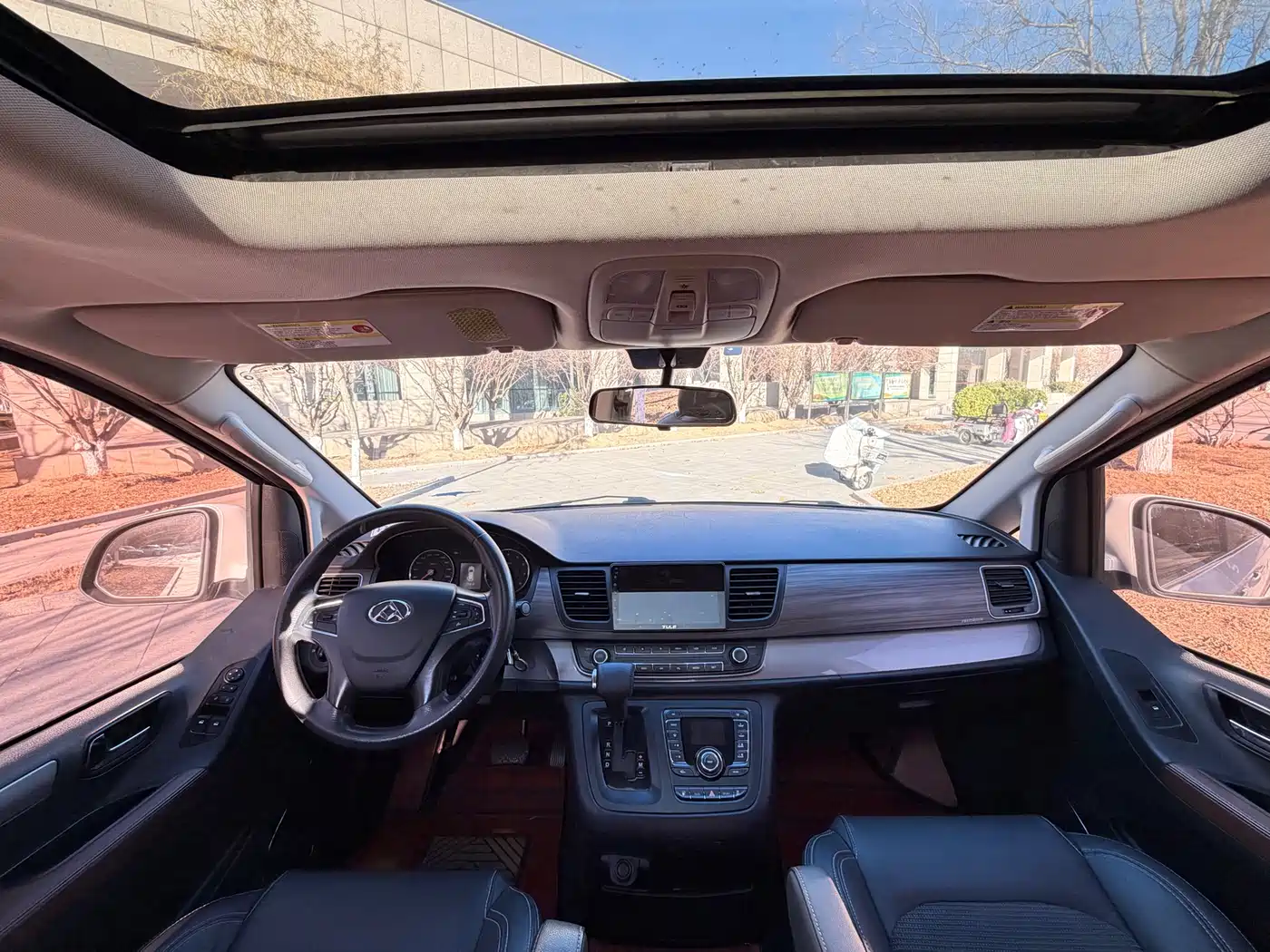 SAIC Maxus Maxus G10 2018 PLUS 2.0T Automatic Executive Edition фото 11