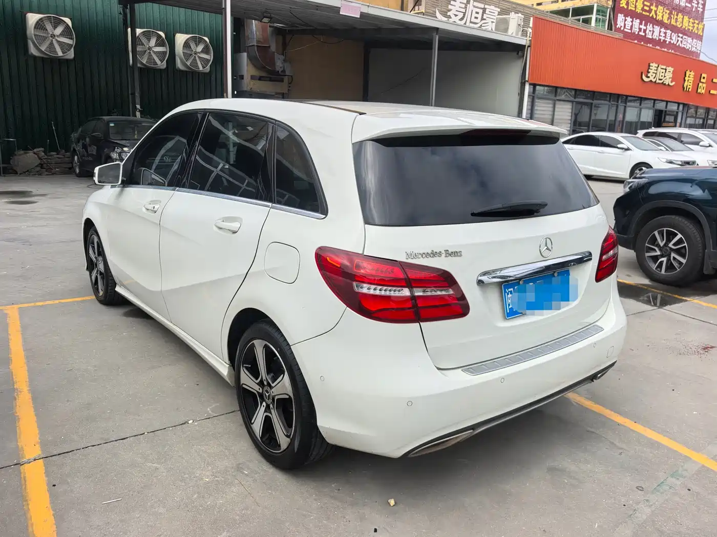 Mercedes-Benz B-Class 2019 B 200 Fashion фото 9