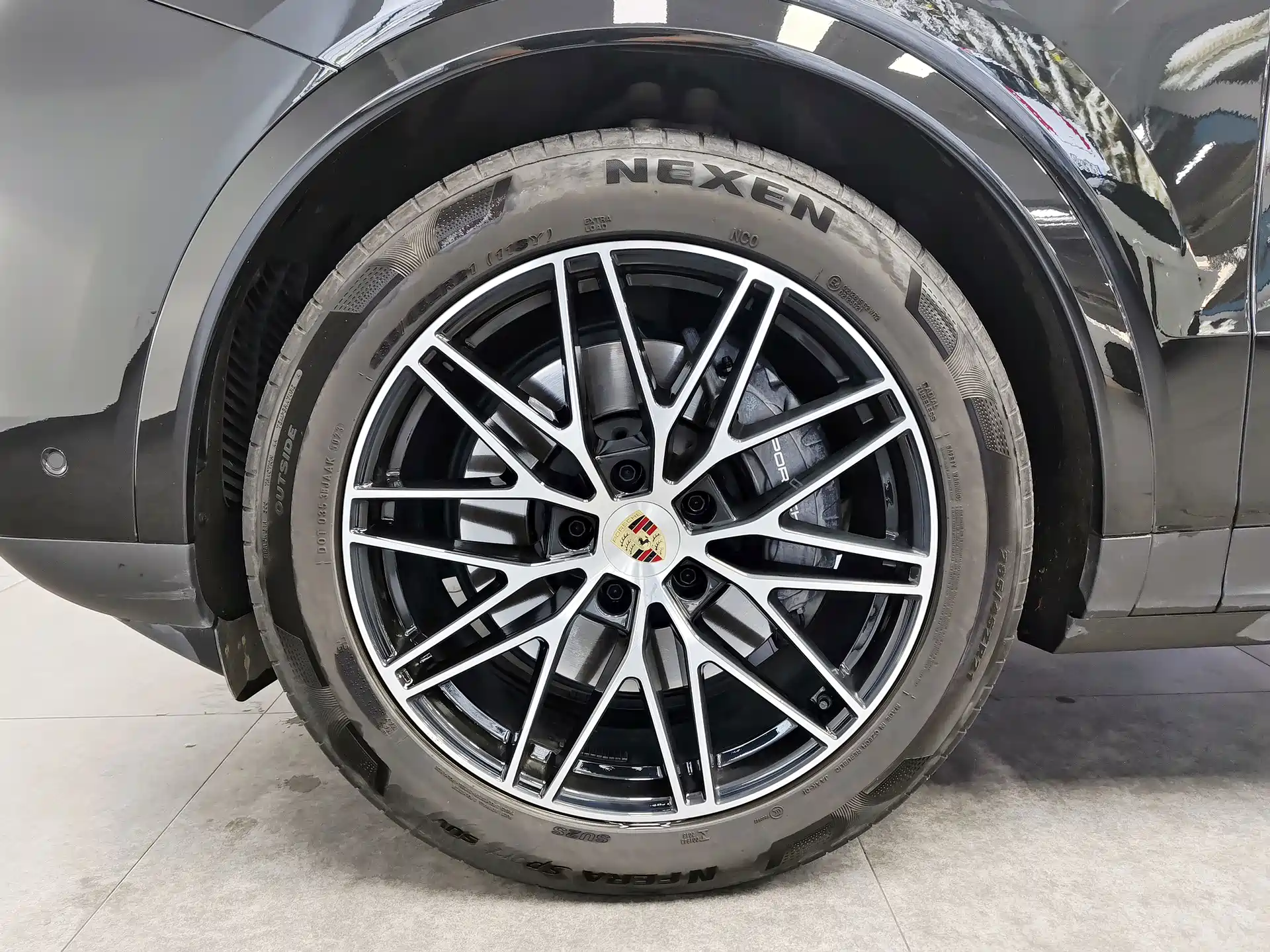 Photo 20 - Porsche Cayenne