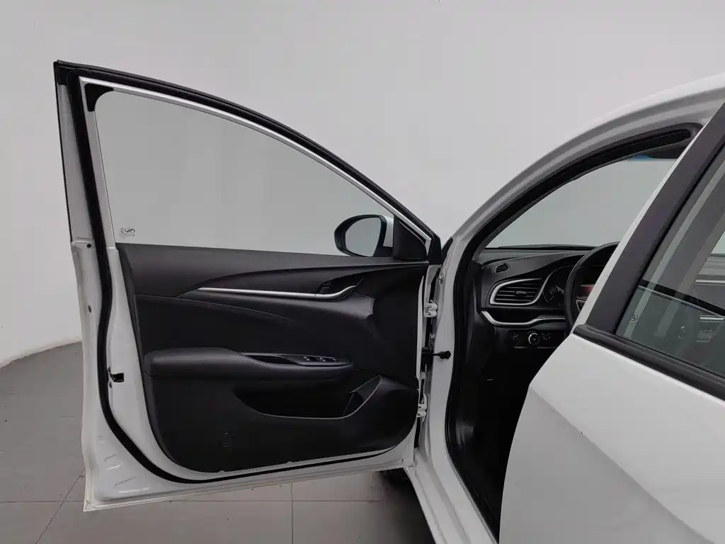 Фото 8 - Buick Excelle