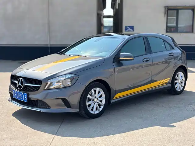 MERCEDES-BENZ A CLASS