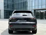 Photo 8 - Porsche Cayenne