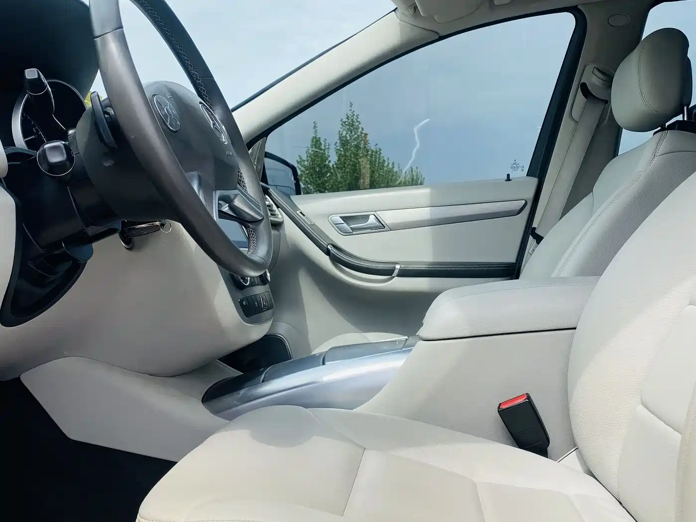 Mercedes-Benz R-Class 2011 R 300 L Business Class фото 4