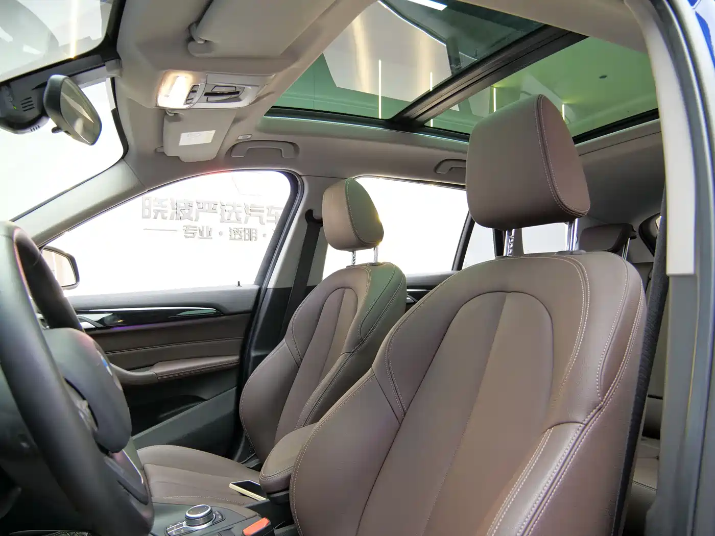 BMW X1 2020 sDrive25Li Leading Model фото 8