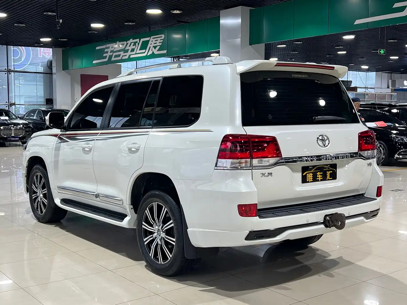 Toyota Land Cruiser (Import) фото 6