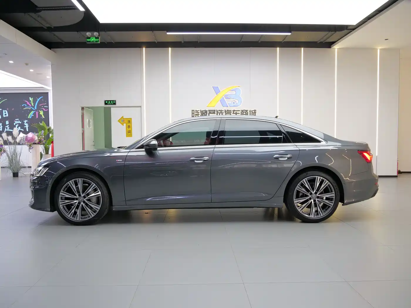 Audi A6L 2021 45 TFSI Exclusive Sport фото 4
