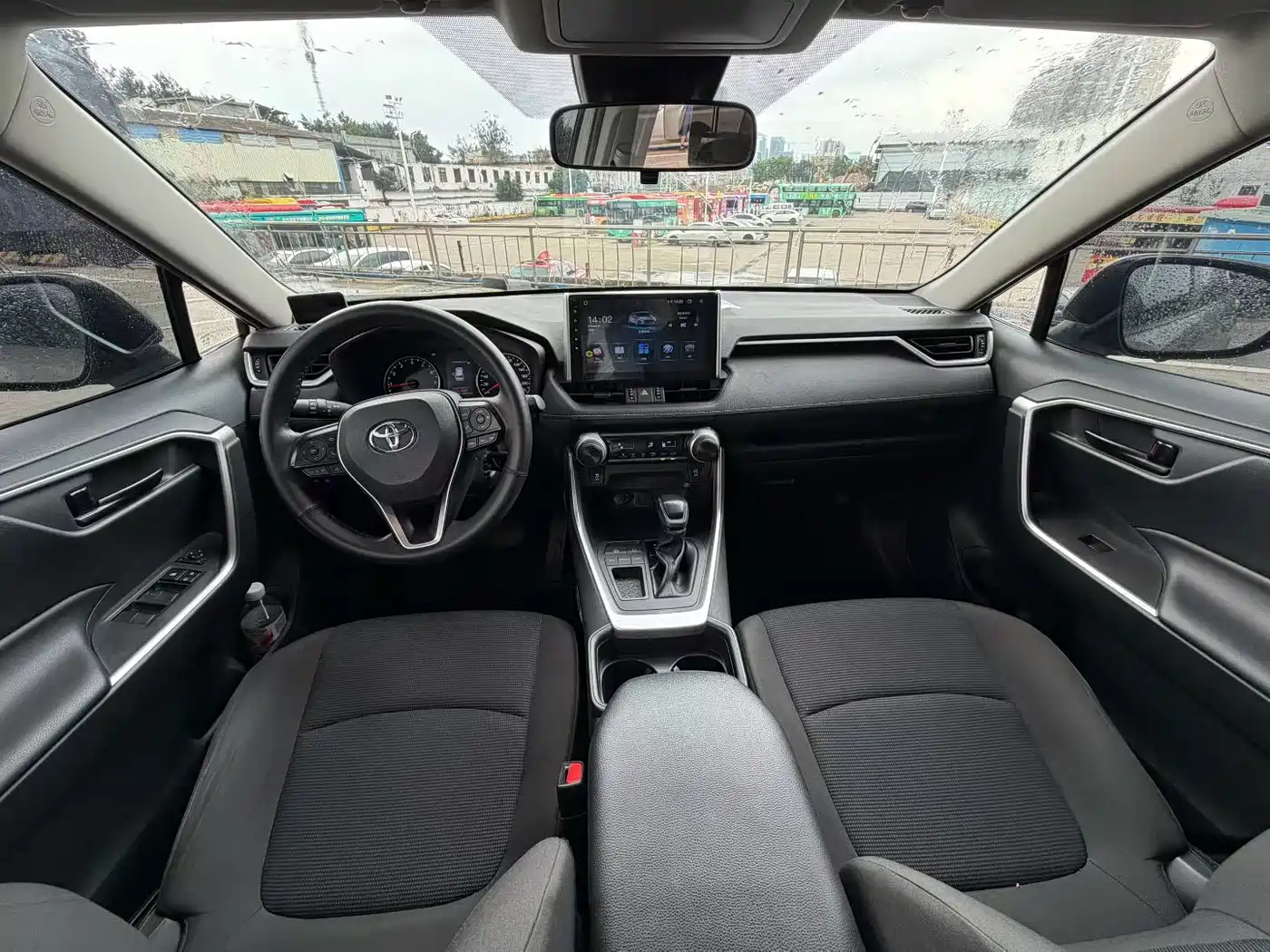 Toyota RAV4 Rongfang 2022 2.0L CVT 2WD Trend Edition фото 9