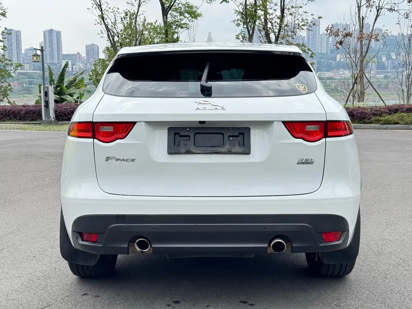 JAGUAR F PACE