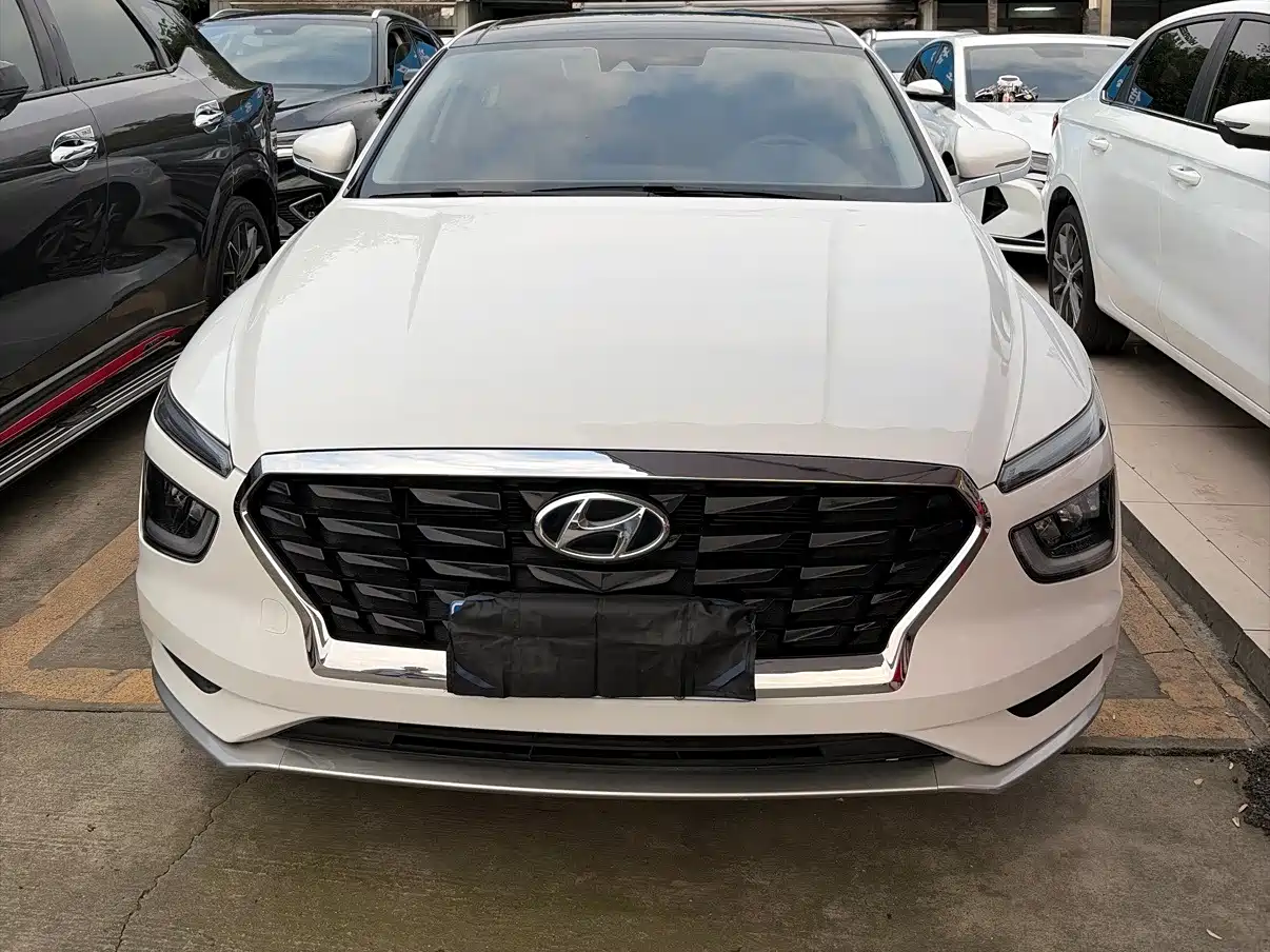 2022 Hyundai Mistra