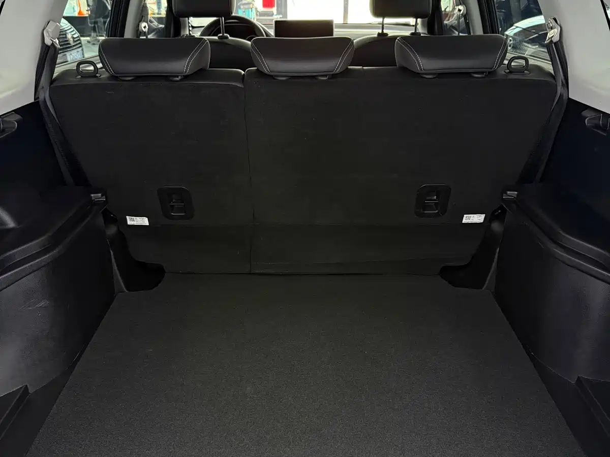 Haval M6 2023 PLUS 1.5T DCT Luxury Smart Connect фото 18