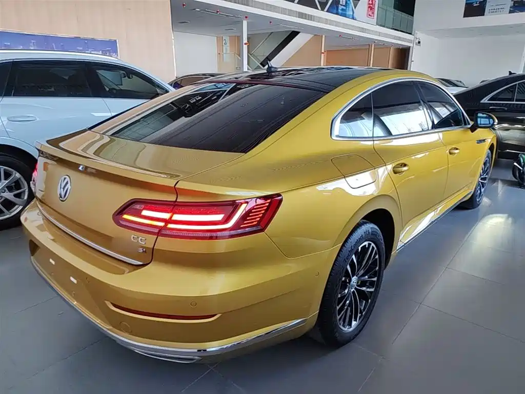 Volkswagen FAW-Volkswagen CC 2019 330TSI Charming Appearance (China V) фото 7
