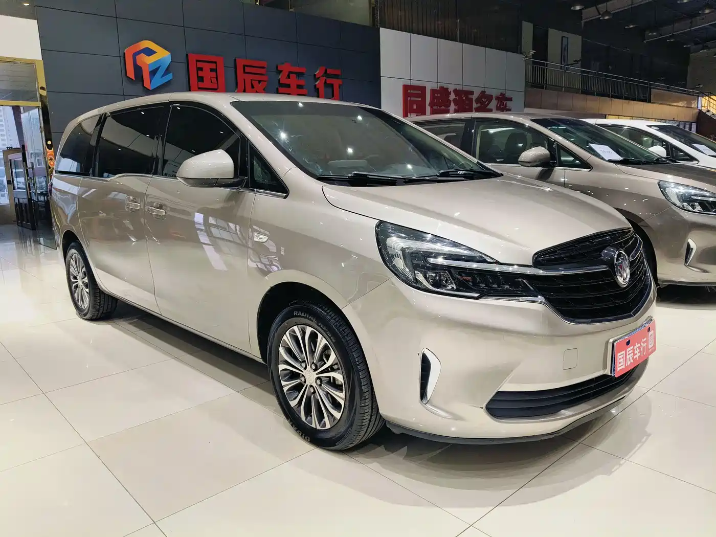 BUICK GL8