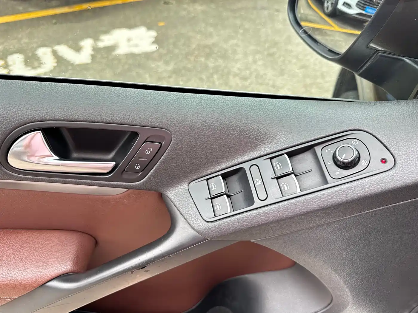 Volkswagen Tiguan 2013 1.8TSI Auto 4WD Luxury фото 17