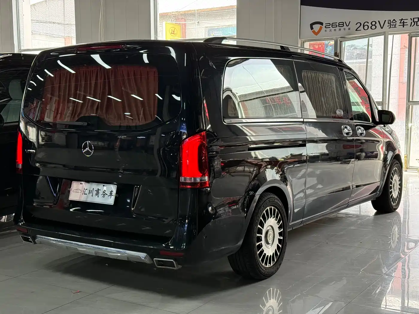 Mercedes-Benz Vito 2018 2.0T Business Edition China VI фото 13