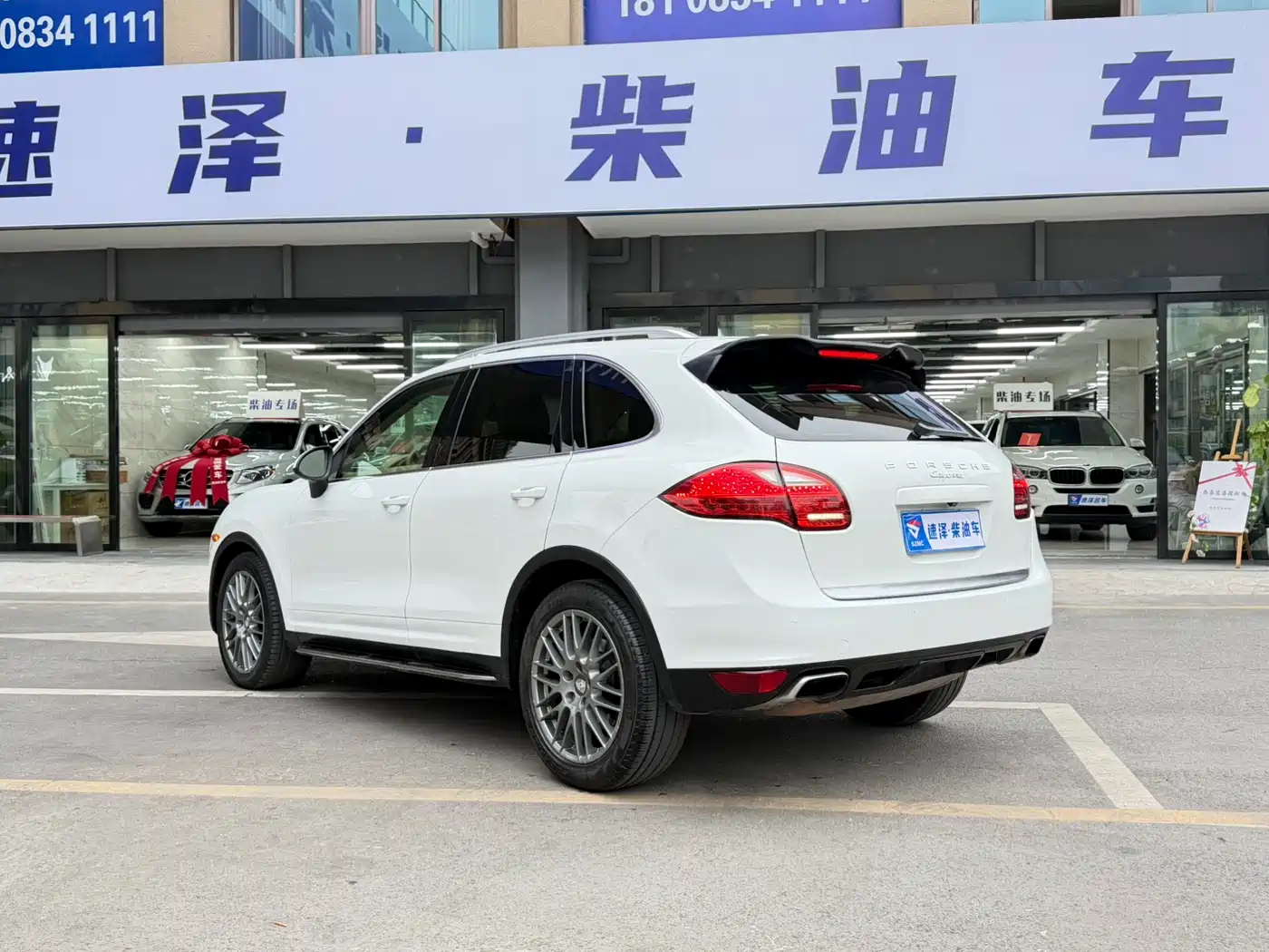 Porsche Cayenne фото 13
