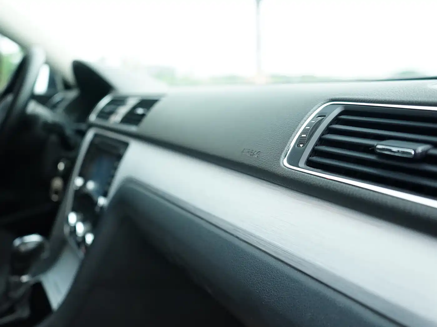 Volkswagen Passat 2014 1.8TSI DSG Luxury Edition фото 21