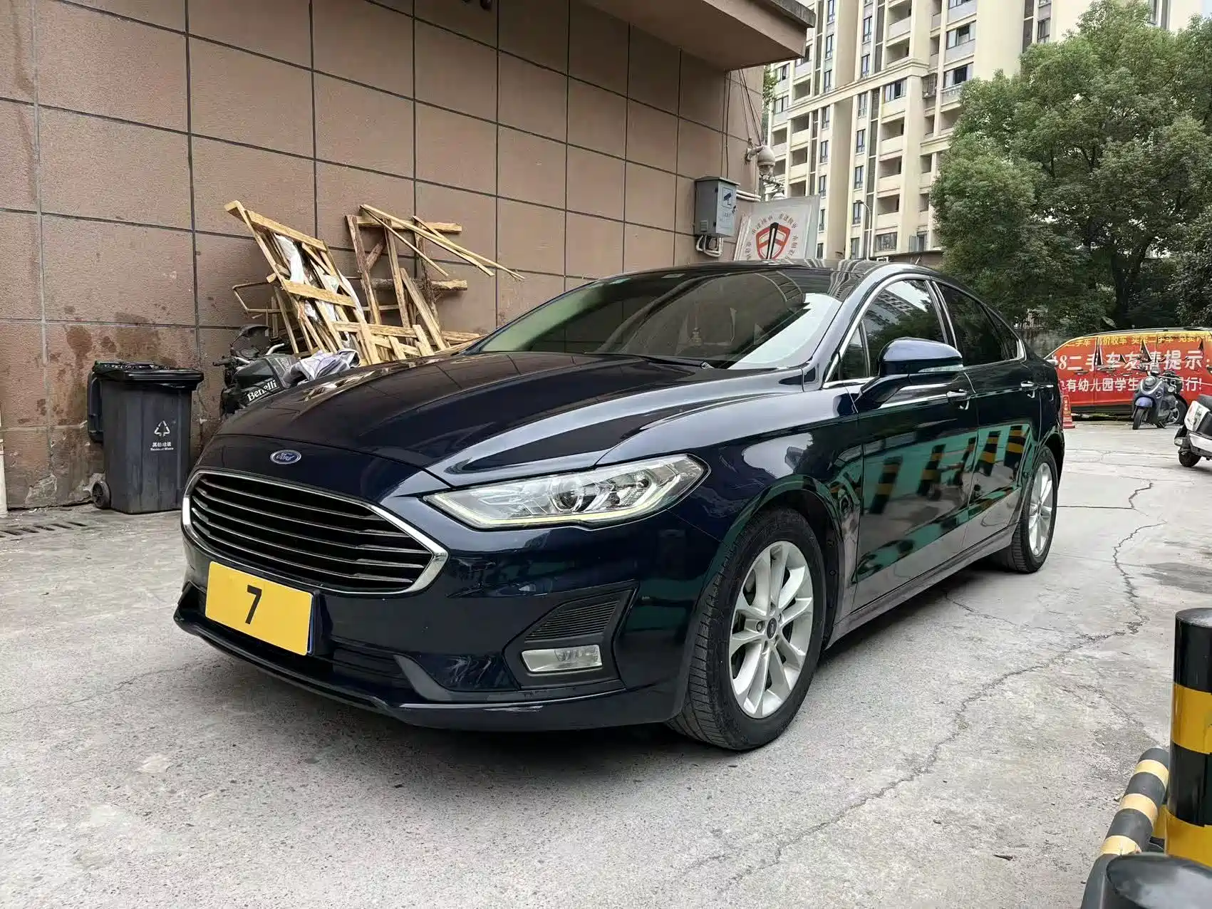 Фото 1 - Ford Mondeo