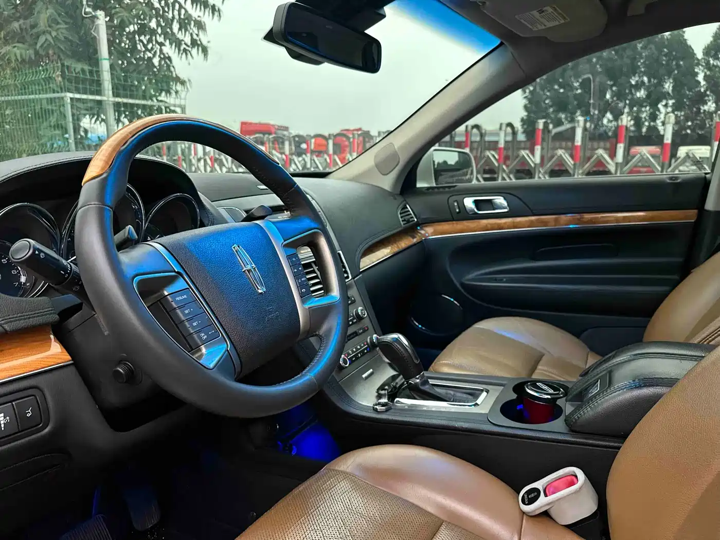 Lincoln MKT 2012 2010 Model 3.5T EcoBoost AWD
