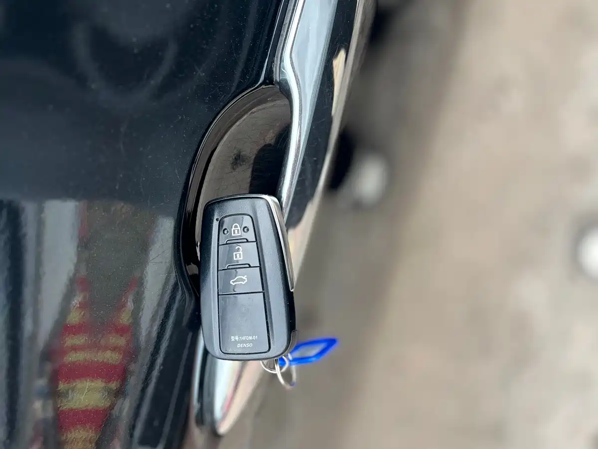 Toyota Avalon 2019 2.0L Luxury Edition (China VI) фото 8