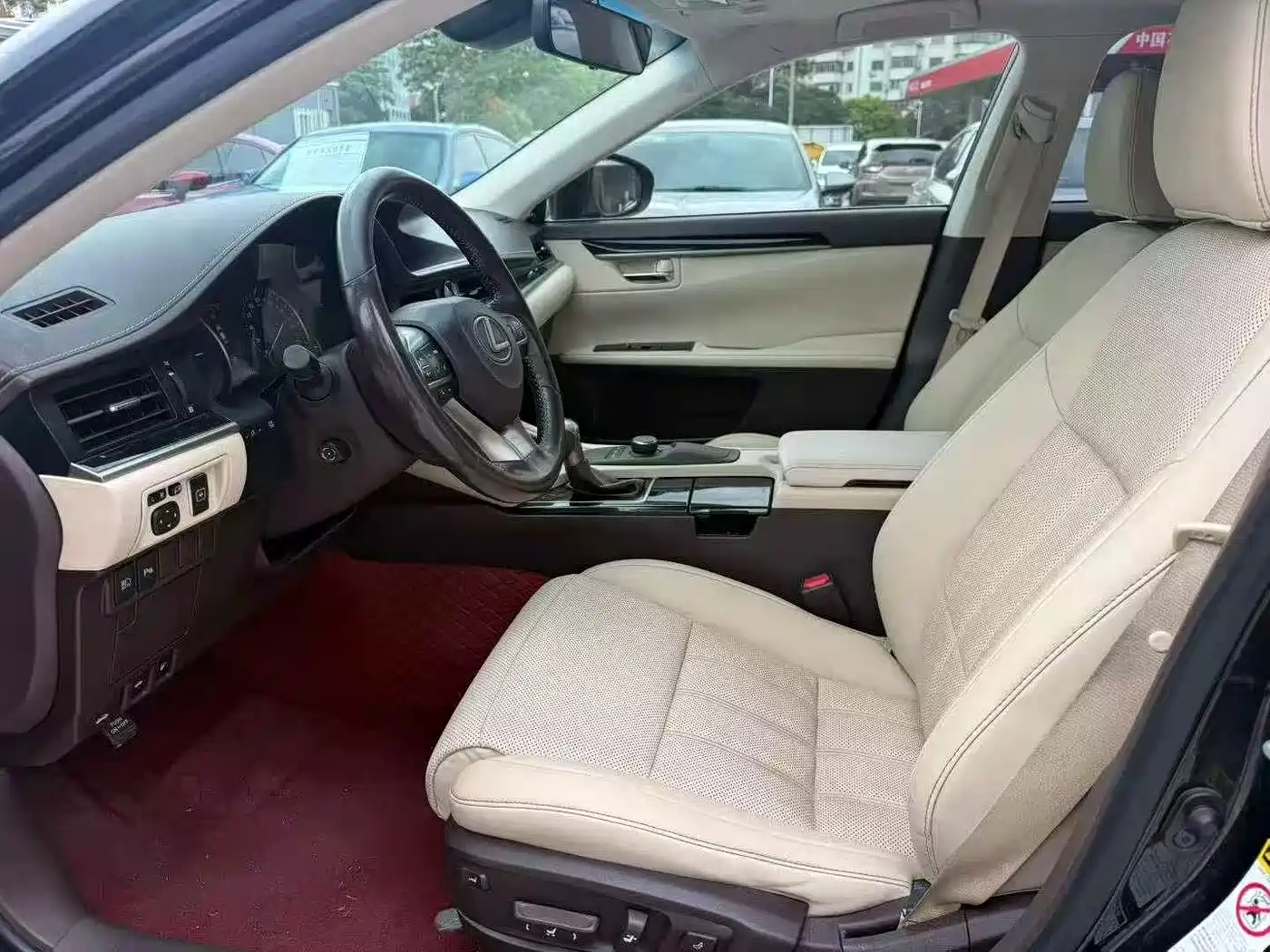 Lexus ES 2015 300h Comfort Edition фото 7